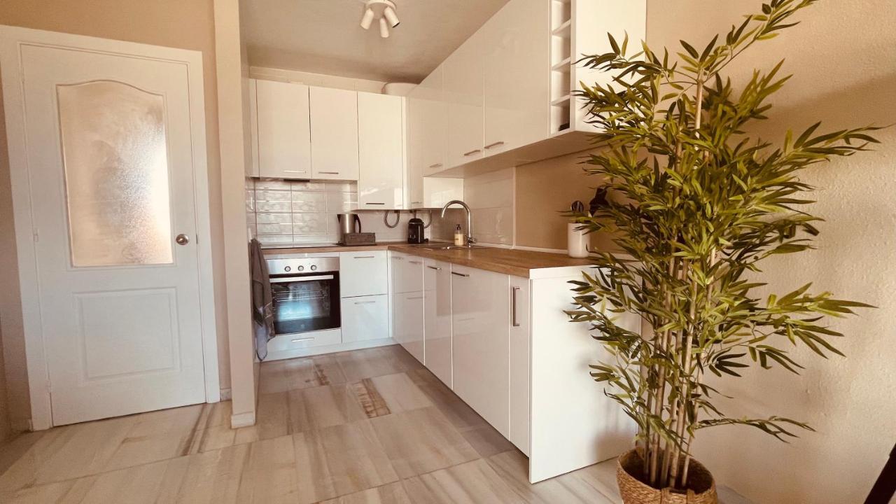 Seaview Apartment Mira Andalus Sitio de Calahonda Екстер'єр фото