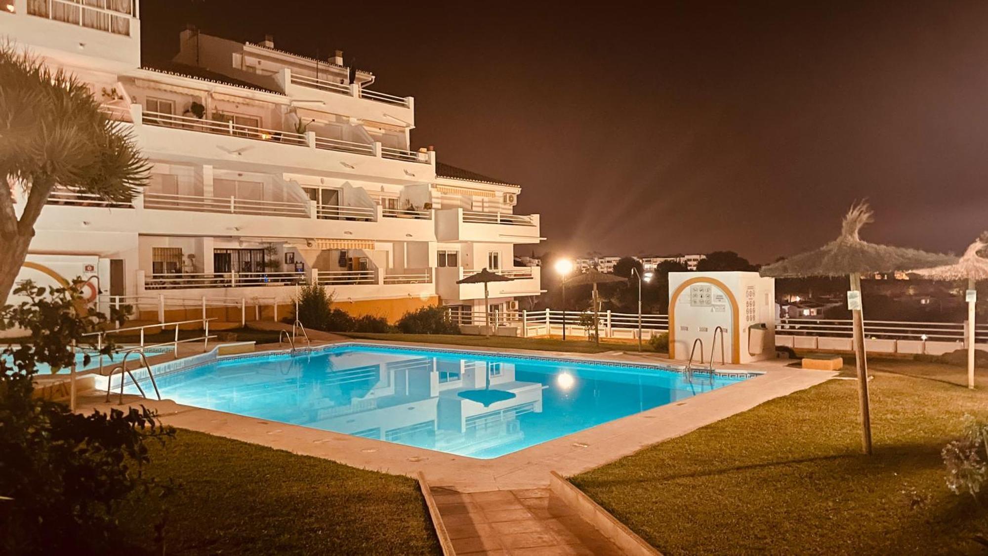 Seaview Apartment Mira Andalus Sitio de Calahonda Екстер'єр фото